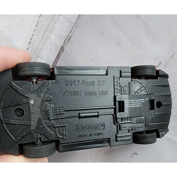 5" Kinsmart 2017 Ford GT Scale Diecast Model Toy Car- Red - Picture 7 of 10